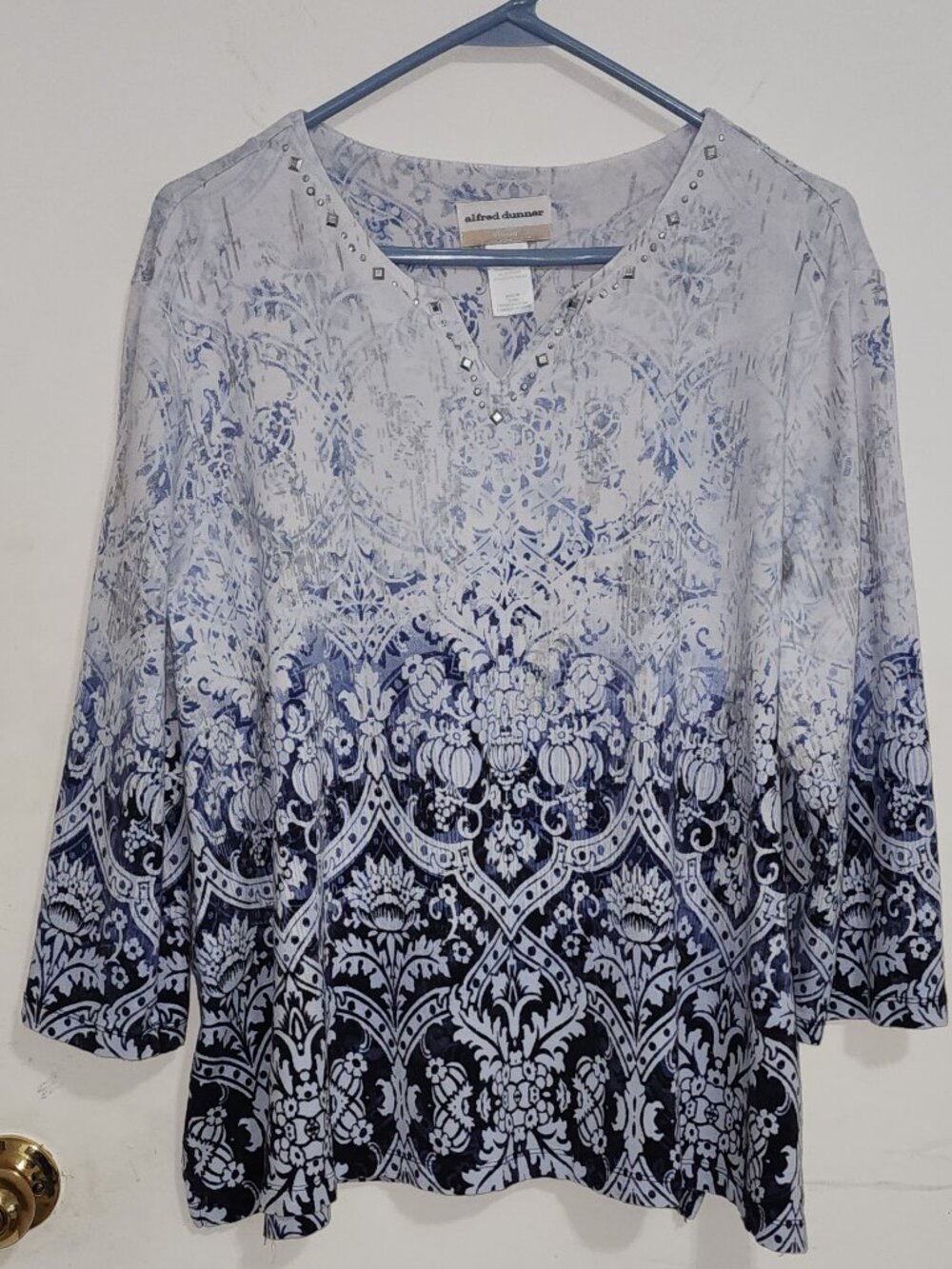 Alfred Dunner, Ladies Top, 3/4 Length Sleeve, Size 2XL